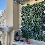 Blue Lagoon Seafront Appartement *