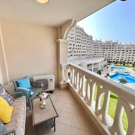 Blue Lagoon Seafront