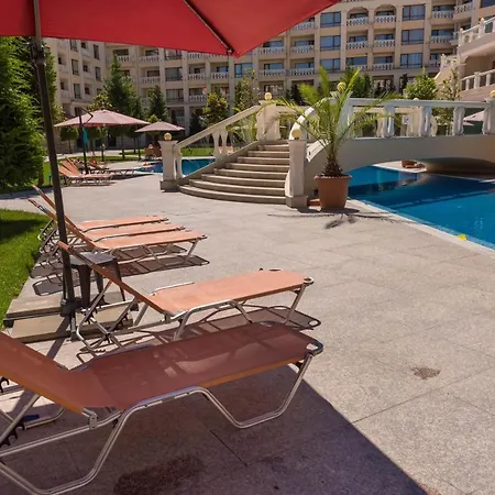 Apartment Blue Lagoon Seafront *