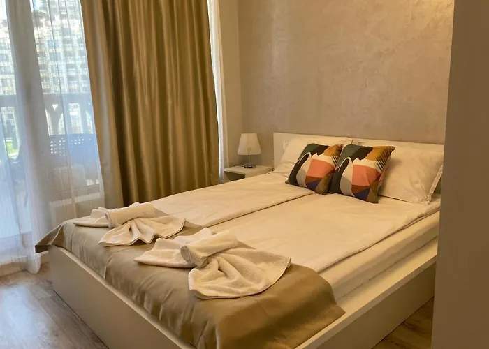 Blue Lagoon Seafront * Βάρνα