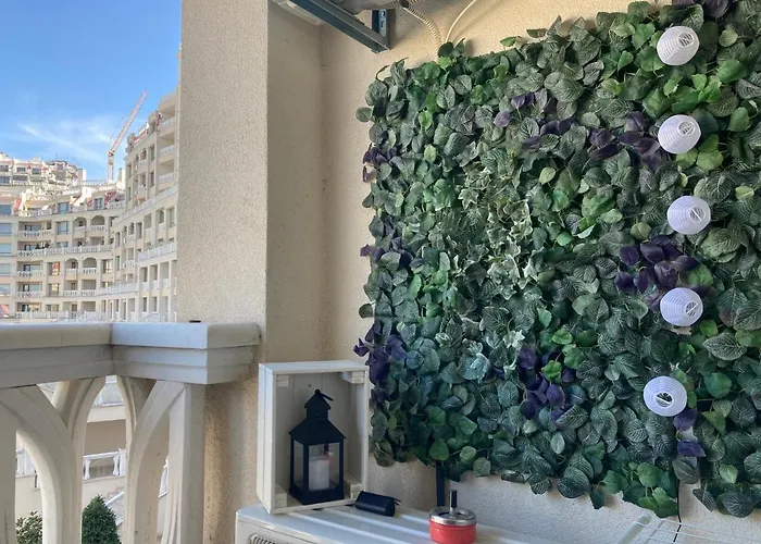 Blue Lagoon Seafront Διαμέρισμα *