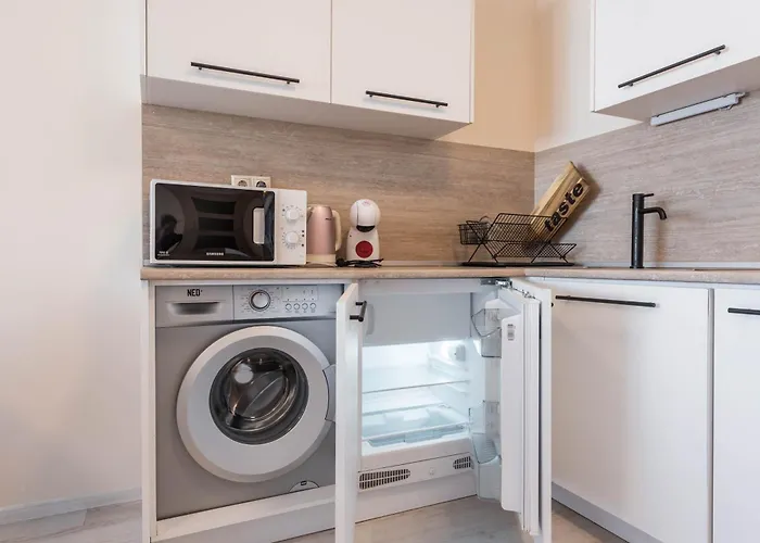 Διαμέρισμα Blue Lagoon Seafront *